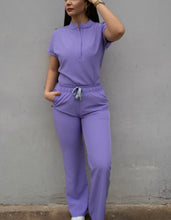 Cargar imagen en el visor de la galería, FREDDO LIGHT PANT. ACAMPANADO MORADO
